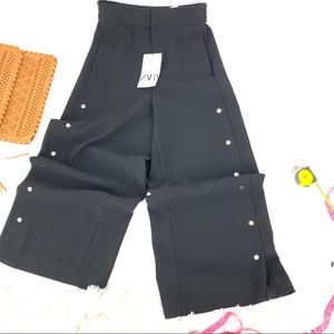 Zara black wide leg cropped pants size small